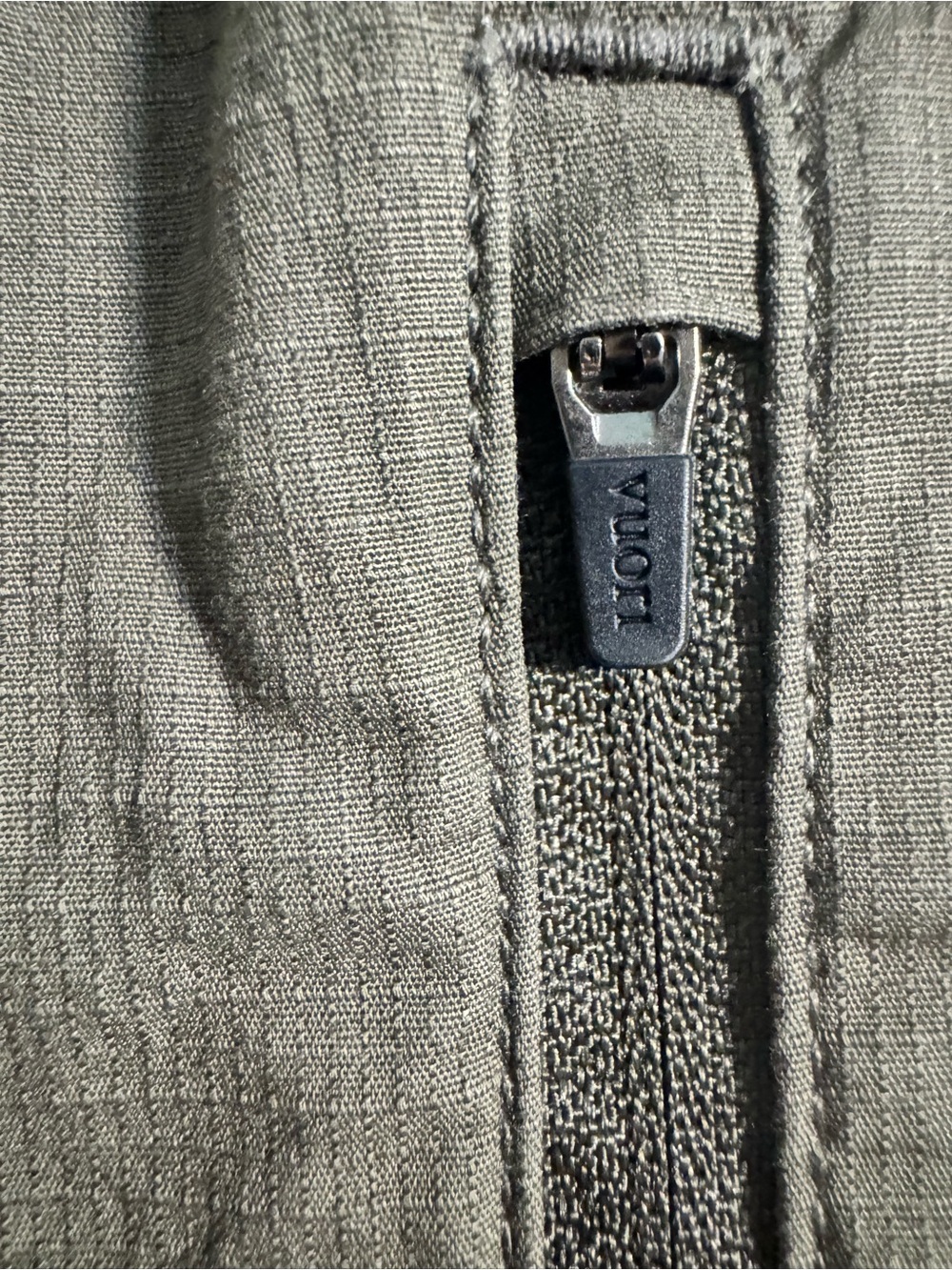 VUORI OLIVE GREEN RISE AND SHINE BRAND NEW MENS PANT - Picture 4 of 11